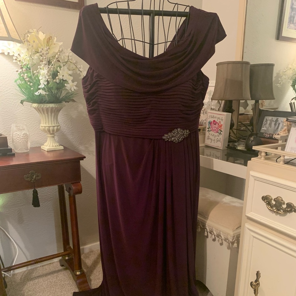 Alex Evenings Womens Purple Beaded Cowl Neck Formal Dress Gown Plus NWOT